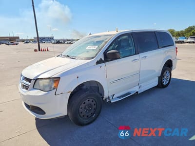 2015 DODGE GRAND CARAVAN SE 2C7WDGBG2FR614132 - główne zdjęcie licytacji z USA - miniatura