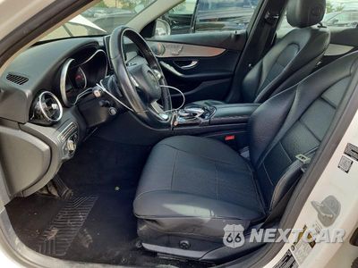 Zdjęcie 7 z 12 samochodu: 2015 MERCEDES-BENZ C 300 4MATIC VIN:55SWF4KB4FU008934 - miniatura