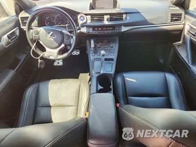 Zdjęcie 8 z 12 samochodu: 2016 LEXUS CT 200 VIN:JTHKD5BH3G2268728 - miniatura