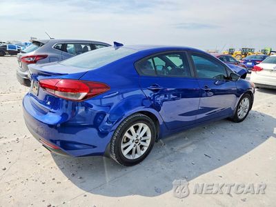 Trzecie zdjęcie samochodu z tyłu: 2017 KIA FORTE S VIN:3KPFL4A7XHE016617 - miniatura