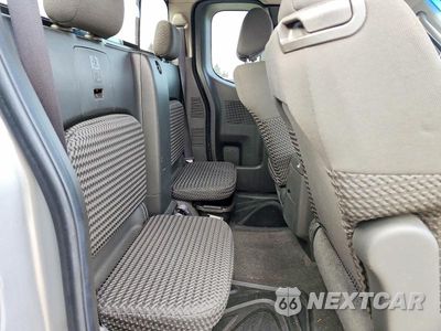 Zdjęcie 10 z 12 samochodu: 2006 NISSAN FRONTIER SE VIN:1N6AD06U36C420990 - miniatura