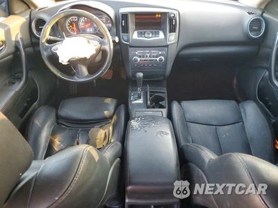 Zdjęcie 8 z 13 samochodu: 2013 NISSAN MAXIMA 3.5 S VIN:1N4AA5AP9DC840010 - miniatura
