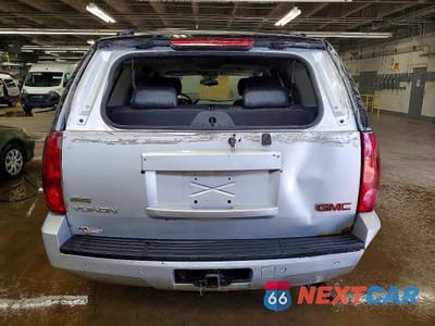 Zdjęcie 6 z 13 samochodu: 2010 GMC YUKON SLT VIN:1GKUKCE04AR123369 - miniatura