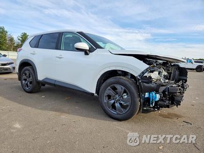 Czwarte zdjęcie samochodu z boku: 2026 NISSAN ROGUE SV VIN:5N1BT3BB3TC867357 - miniatura