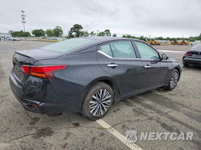 Trzecie zdjęcie samochodu z tyłu: 2024 NISSAN ALTIMA SV VIN:1N4BL4DV2RN377383 - miniatura
