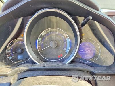 Zdjęcie 9 z 13 samochodu: 2017 HONDA FIT EX VIN:JHMGK5H9XHS004564 - miniatura