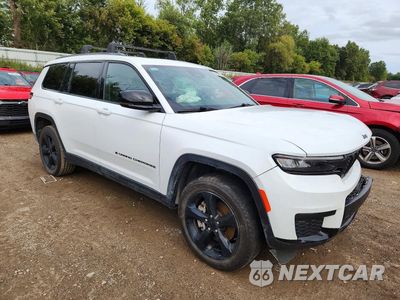 Czwarte zdjęcie samochodu z boku: 2023 JEEP GRAND CHEROKEE L LAREDO VIN:1C4RJKAG1P8110594 - miniatura