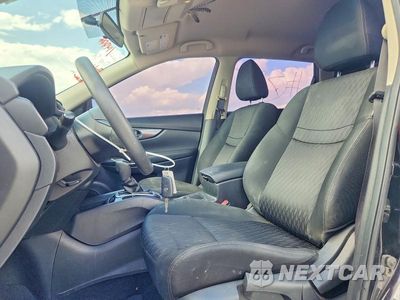 Zdjęcie 7 z 14 samochodu: 2018 NISSAN ROGUE S VIN:KNMAT2MT8JP561986 - miniatura