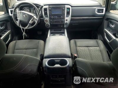 Zdjęcie 8 z 12 samochodu: 2018 NISSAN TITAN SV VIN:1N6AA1E5XJN546768 - miniatura
