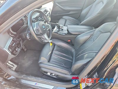 Zdjęcie 7 z 12 samochodu: 2019 BMW 540 XI VIN:WBAJE7C53KWW42120 - miniatura