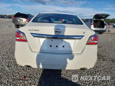 Zdjęcie 6 z 12 samochodu: 2015 NISSAN ALTIMA 2.5 S VIN:1N4AL3AP4FC204788 - miniatura