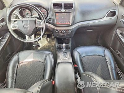 Zdjęcie 8 z 13 samochodu: 2017 DODGE JOURNEY CROSSROAD VIN:3C4PDCGB6HT528345 - miniatura
