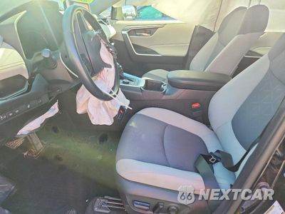 Zdjęcie 7 z 12 samochodu: 2024 TOYOTA RAV4 HYBRID XLE VIN:JTMRWRFV0RD237736 - miniatura
