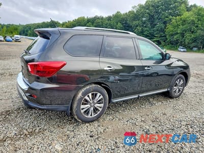 Trzecie zdjęcie samochodu z tyłu: 2017 NISSAN PATHFINDER S VIN:5N1DR2MM0HC630509 - miniatura