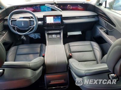 Zdjęcie 8 z 12 samochodu: 2026 LINCOLN NAUTILUS PREMIERE VIN:5LMPJ8JA6TJ033271 - miniatura