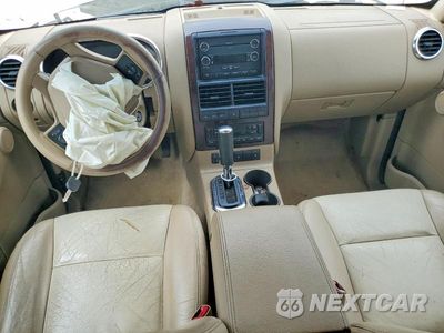 Zdjęcie 8 z 13 samochodu: 2009 FORD EXPLORER LIMITED VIN:1FMEU65E69UA40571 - miniatura