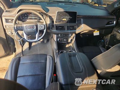 Zdjęcie 8 z 12 samochodu: 2023 GMC YUKON XL K1500 SLT VIN:1GKS2GKD7PR356337 - miniatura