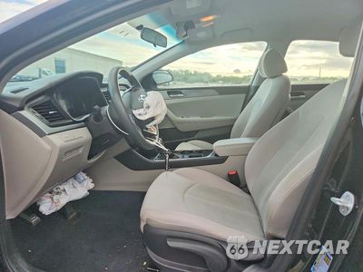 Zdjęcie 7 z 12 samochodu: 2018 HYUNDAI SONATA SE VIN:5NPE24AFXJH714622 - miniatura
