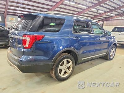 Trzecie zdjęcie samochodu z tyłu: 2017 FORD EXPLORER XLT VIN:1FM5K8DH0HGA06765 - miniatura