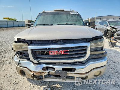 Piąte zdjęcie samochodu w środku: 2006 GMC SIERRA K2500 HEAVY DUTY VIN:1GTHK23D56F213586 - miniatura