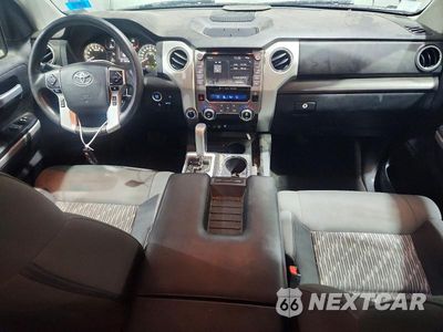 Zdjęcie 8 z 12 samochodu: 2020 TOYOTA TUNDRA SR5 VIN:5TFDY5F14LX884012 - miniatura