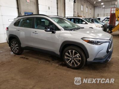 Czwarte zdjęcie samochodu z boku: 2025 TOYOTA COROLLA CROSS XLE VIN:7MUDAABG5SV147029 - miniatura
