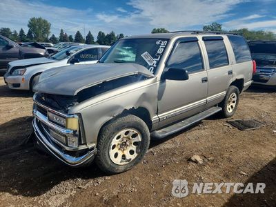 1999 CHEVROLET TAHOE K1500 1GNEK13R7XJ543941 - główne zdjęcie licytacji z USA - miniatura