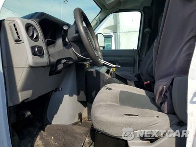 Zdjęcie 7 z 13 samochodu: 2021 FORD E-350 - AMBULANCE VIN:1FDWE3FN2MDC38698 - miniatura