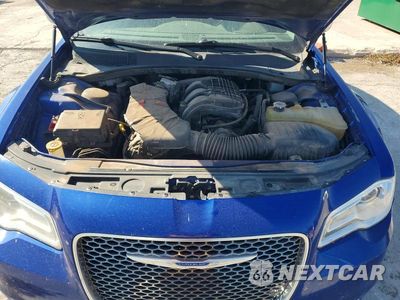 Zdjęcie 11 z 12 samochodu: 2018 CHRYSLER 300 TOURING VIN:2C3CCAAG2JH340953 - miniatura