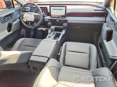 Zdjęcie 8 z 13 samochodu: 2026 TOYOTA RAV4 XLE PREMIUM VIN:2T36DRBV0TW007901 - miniatura