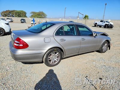 Trzecie zdjęcie samochodu z tyłu: 2006 MERCEDES-BENZ E 350 VIN:WDBUF56J36A734663 - miniatura