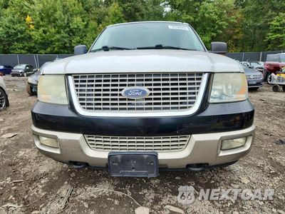 Piąte zdjęcie samochodu w środku: 2004 FORD EXPEDITION EDDIE BAUER VIN:1FMFU18L54LB14871 - miniatura