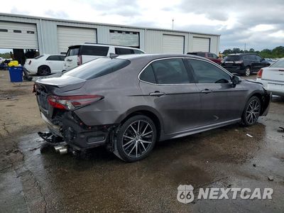 Trzecie zdjęcie samochodu z tyłu: 2021 TOYOTA CAMRY SE VIN:4T1G11AK7MU611414 - miniatura