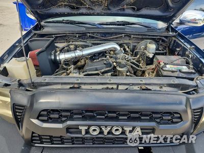 Zdjęcie 11 z 12 samochodu: 2007 TOYOTA TACOMA PRERUNNER VIN:5TENX62N27Z433116 - miniatura