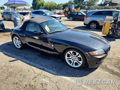 Czwarte zdjęcie samochodu z boku: 2003 BMW Z4 3.0 VIN:4USBT53463LU03196 - miniatura