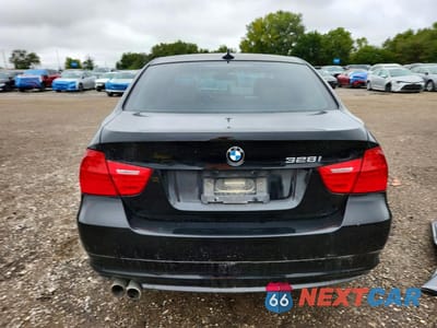 Zdjęcie 6 z 12 samochodu: 2011 BMW 328 XI VIN:WBAPK7G56BNN69716 - miniatura