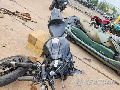Piąte zdjęcie samochodu w środku: 2008 HONDA CBR600 RR VIN:JH2PC40018M104960 - miniatura