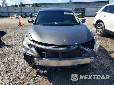 Piąte zdjęcie samochodu w środku: 2015 NISSAN ALTIMA 2.5 S VIN:1N4AL3AP0FC462032 - miniatura