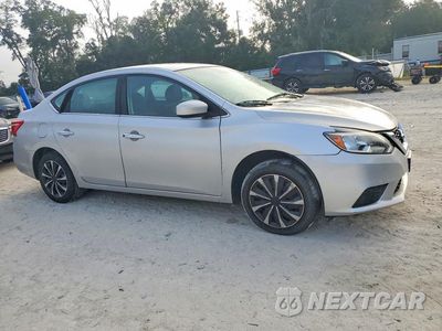 Czwarte zdjęcie samochodu z boku: 2017 NISSAN SENTRA SV VIN:3N1AB7AP2HL696655 - miniatura