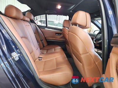 Zdjęcie 10 z 12 samochodu: 2011 BMW 550 XI VIN:WBAFU9C5XBC783224 - miniatura