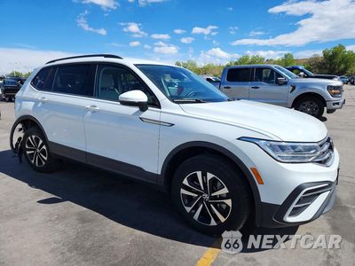 Czwarte zdjęcie samochodu z boku: 2024 VOLKSWAGEN TIGUAN S VIN:3VVFB7AX5RM053166 - miniatura