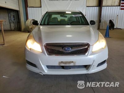 Piąte zdjęcie samochodu w środku: 2010 SUBARU LEGACY 2.5I VIN:4S3BMCA61A3245066 - miniatura