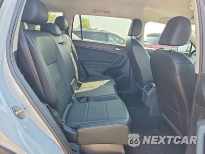 Zdjęcie 10 z 13 samochodu: 2019 VOLKSWAGEN TIGUAN SE VIN:3VV2B7AX2KM043487 - miniatura