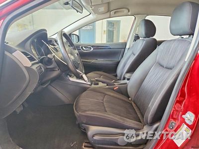 Zdjęcie 7 z 12 samochodu: 2018 NISSAN SENTRA SV VIN:3N1AB7AP6JY281055 - miniatura