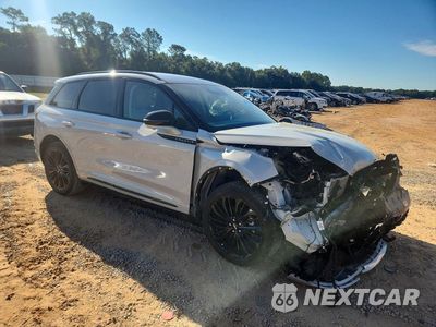 Czwarte zdjęcie samochodu z boku: 2024 LINCOLN CORSAIR RESERVE VIN:5LMCJ2CA6RUL00943 - miniatura