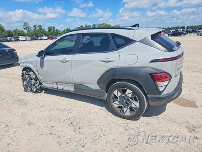 Drugie zdjęcie samochodu z przodu: 2025 HYUNDAI KONA SEL VIN:KM8HBCAB9SU322917 - miniatura