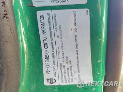 Zdjęcie 12 z 14 samochodu: 2021 VOLVO VNL SEMI TRUCK VIN:4V4NC9EH1MN274840 - miniatura