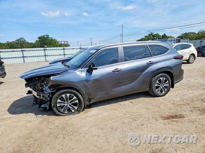 2024 TOYOTA HIGHLANDER XLE 5TDKDRAH6RS528061 - główne zdjęcie licytacji z USA - miniatura