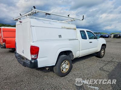 Trzecie zdjęcie samochodu z tyłu: 2016 TOYOTA TACOMA SR VIN:5TFRX5GN3GX062544 - miniatura