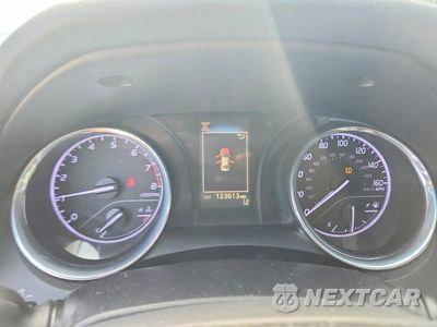 Zdjęcie 9 z 13 samochodu: 2019 TOYOTA CAMRY SE VIN:4T1B11HK1KU731688 - miniatura